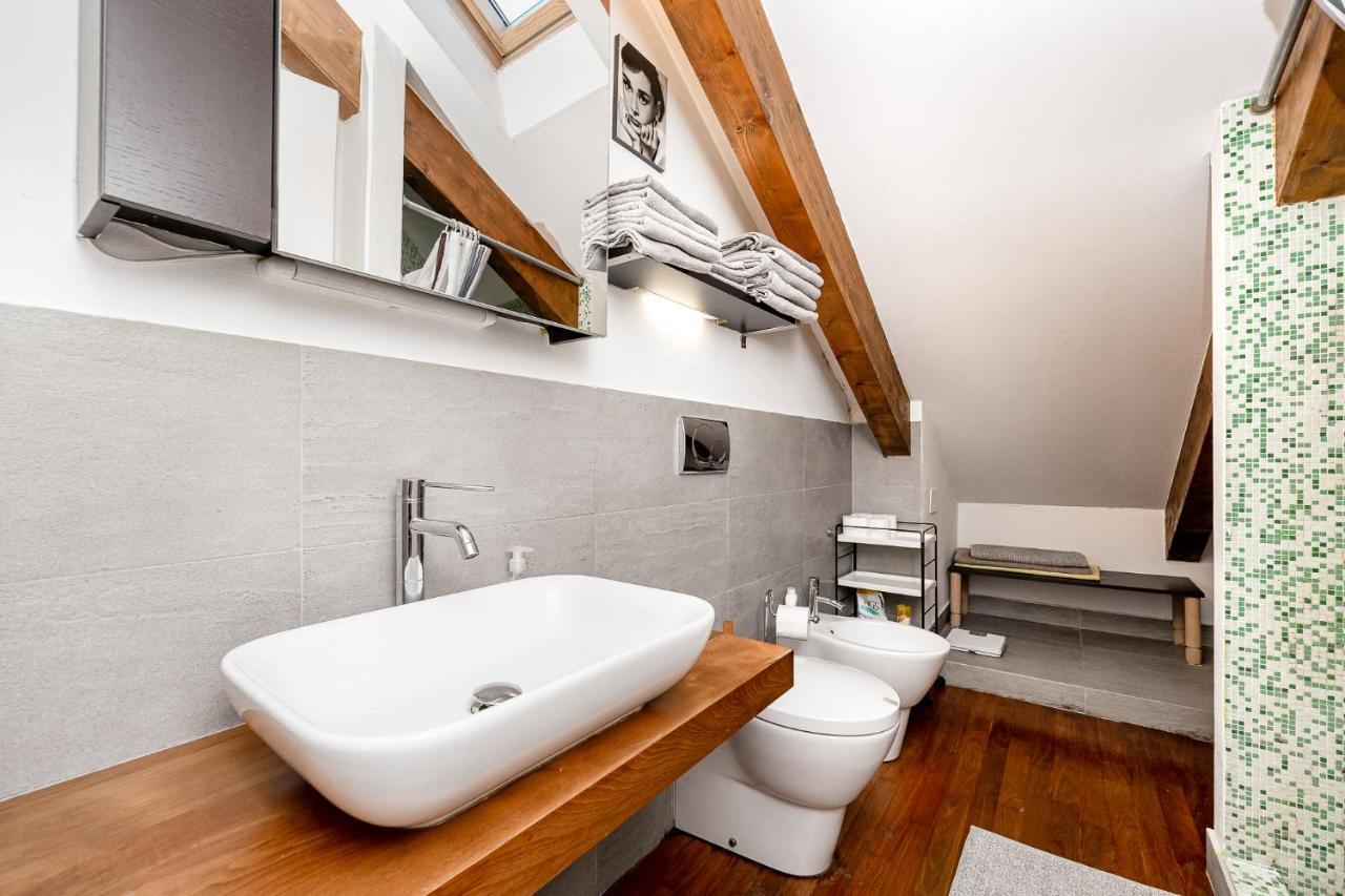 Appartement Stagabin La Mansarda Panoramica Un Rifugio Di Eleganza E Tranquillita à Turin Extérieur photo